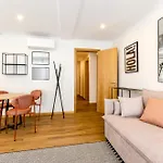 Morais Soares 131 * Lisbon